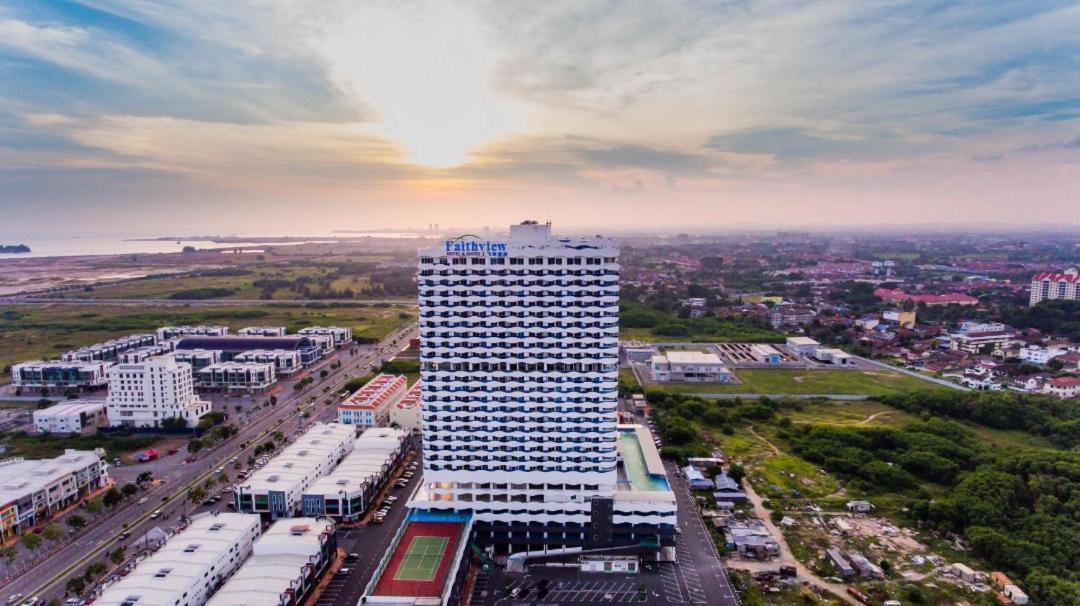 Avisa At The Wave Hotel Malacca Exterior foto